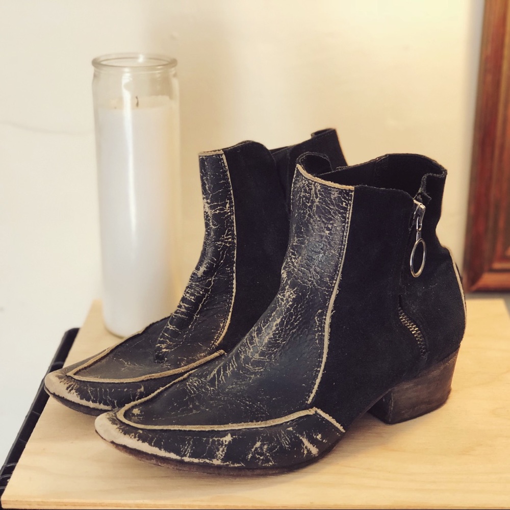 Cyd Zip Black Boot